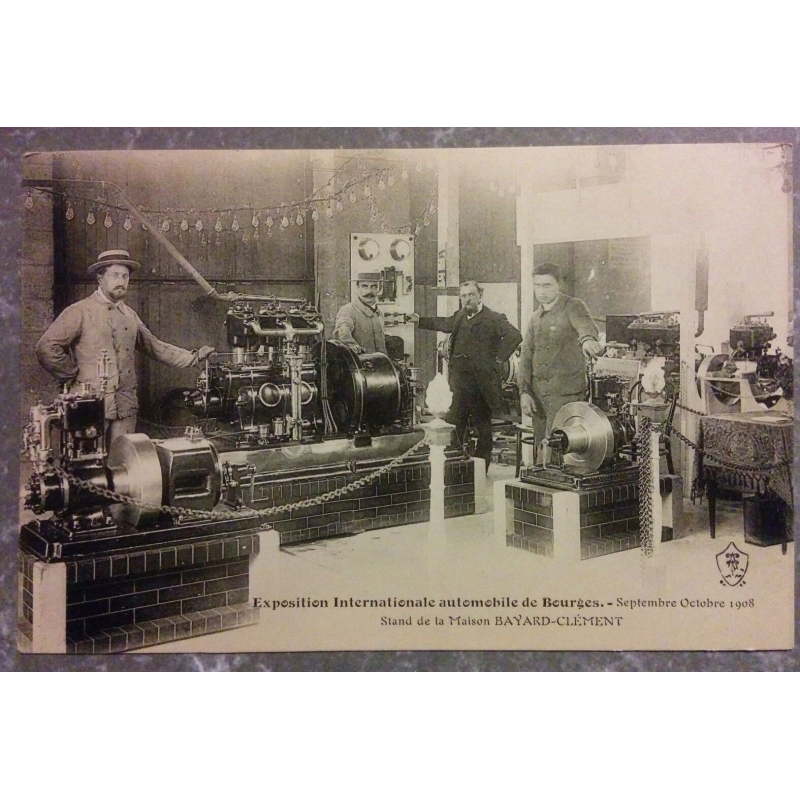 CPA Exposition internationale automobile de Bourges 1908 - Stand Bayard Clément