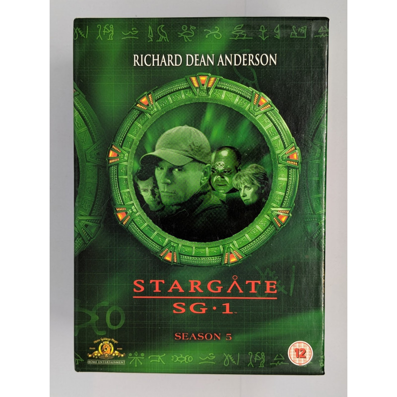Stargate SG-1 - saison 5 - Coffret 6 DVD Stargate SG-1 - saison 5 - Coffret 6 DVD